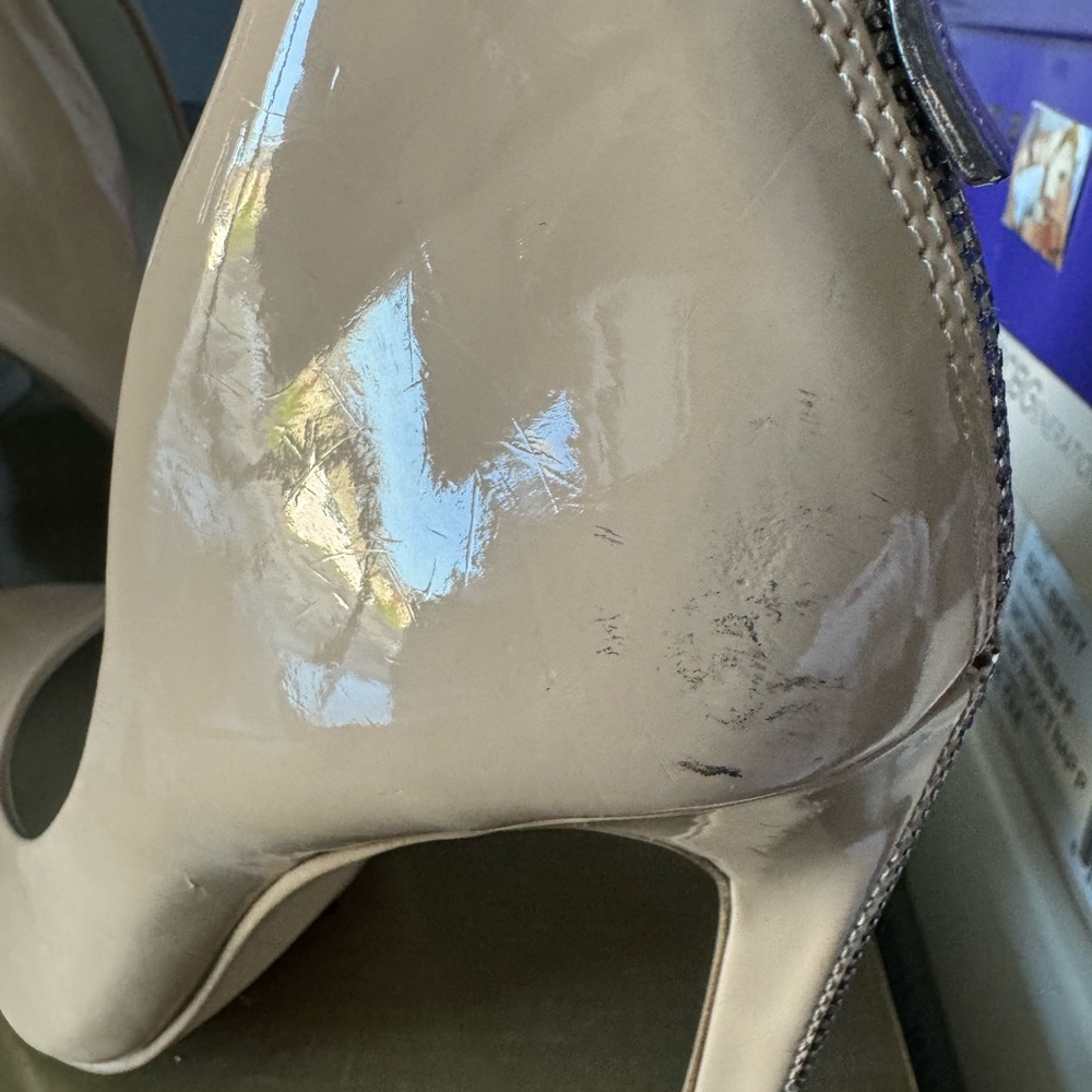 BCBGeneration Pumps - Picture 4 of 5